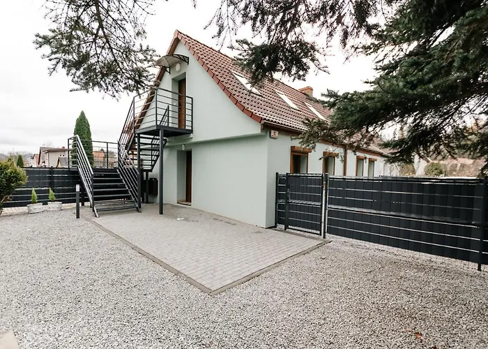 Karo 1 Karkonosze Apartment Jelenia Gora